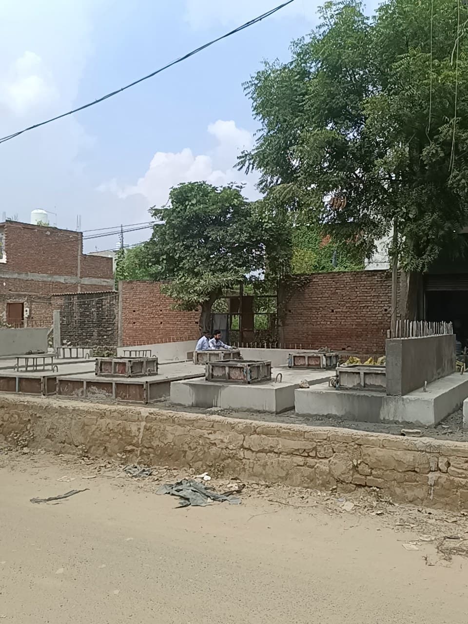 Plot photo 1