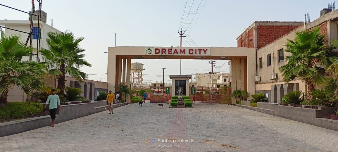 Flat In Dream City photo 1