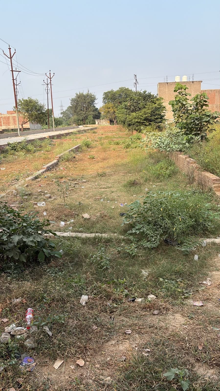 plot ( 220 gaj )